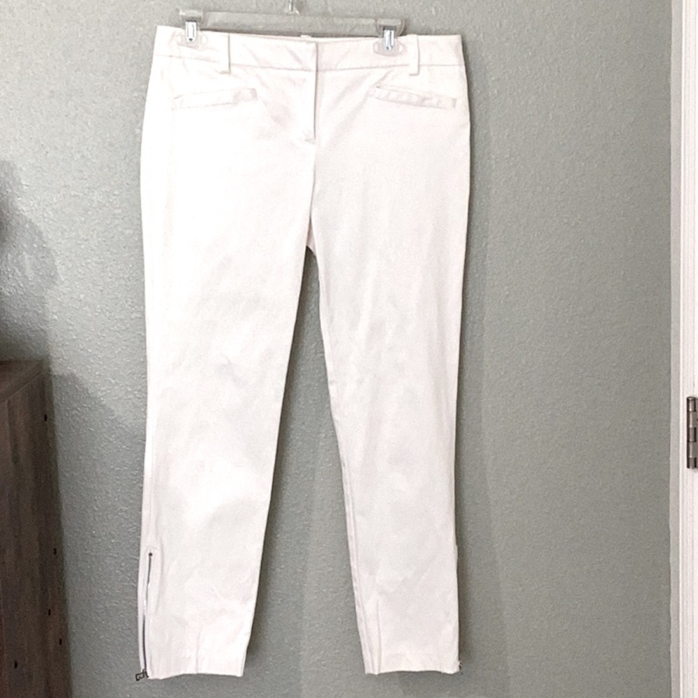 New York & Company 7th Avenue Suiting Collection Size 6 White